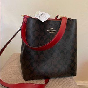 Coach town bucket bag